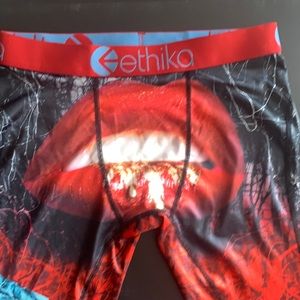 Ethika boxer briefs.  “Hot kiss”.